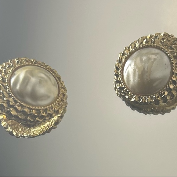 Gold and Cream Vintage-Inspired Earrings with Textured Border